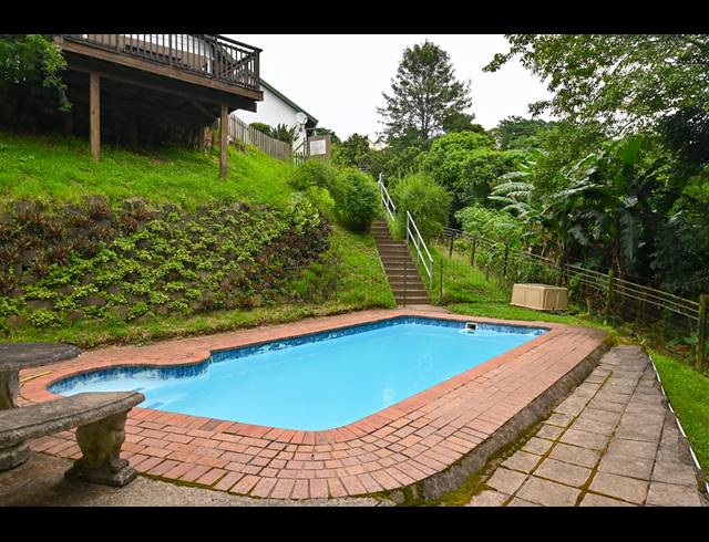 1 BEDROOM SIMPLEX FOR SALE IN THE WOLDS